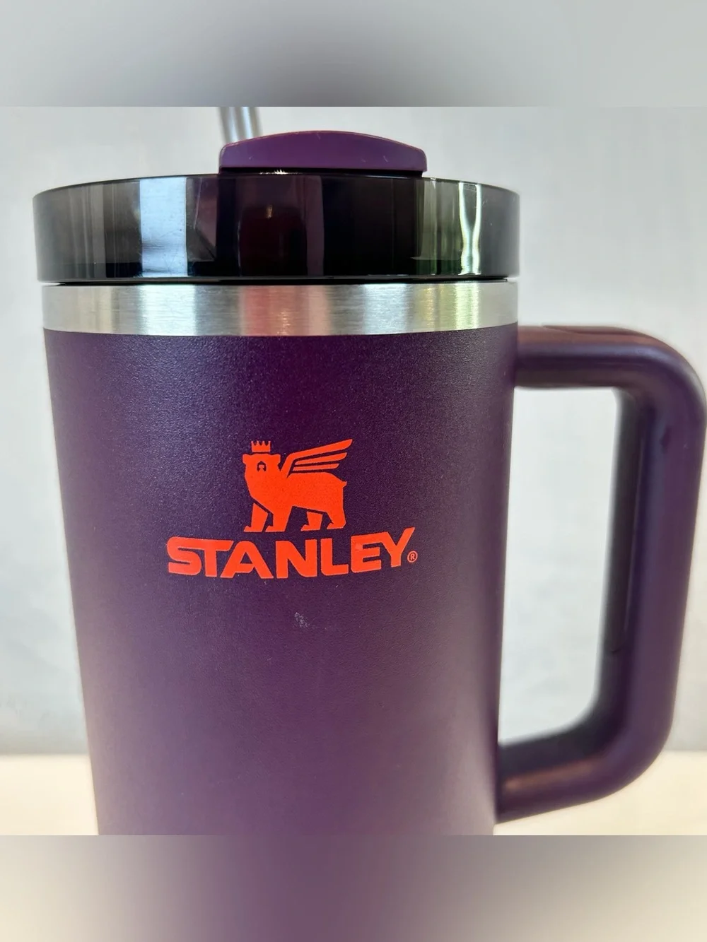 Stanley Plum Purple 40 oz Quencher
H2.0 FlowState Tumbler Mug w Orange logo - Picture 2 of 15